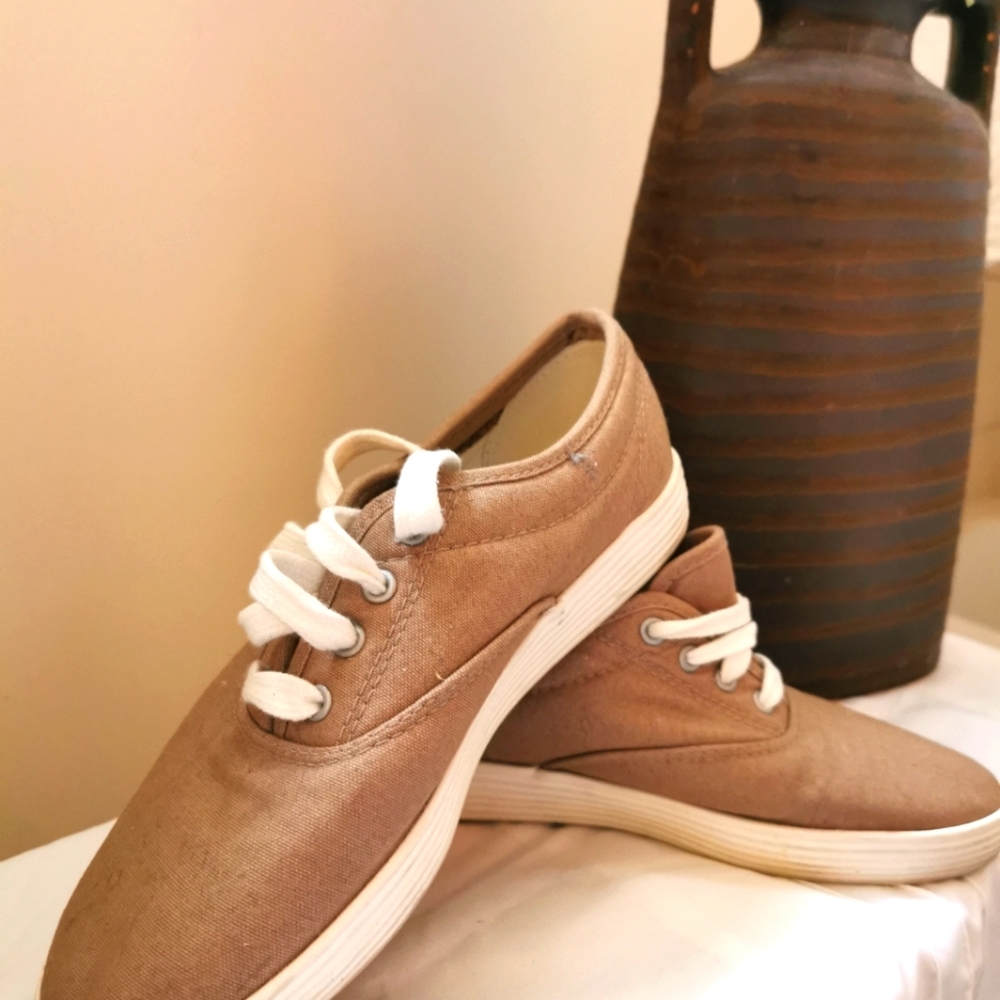 Chunky Aerosoles , size 8, tan,